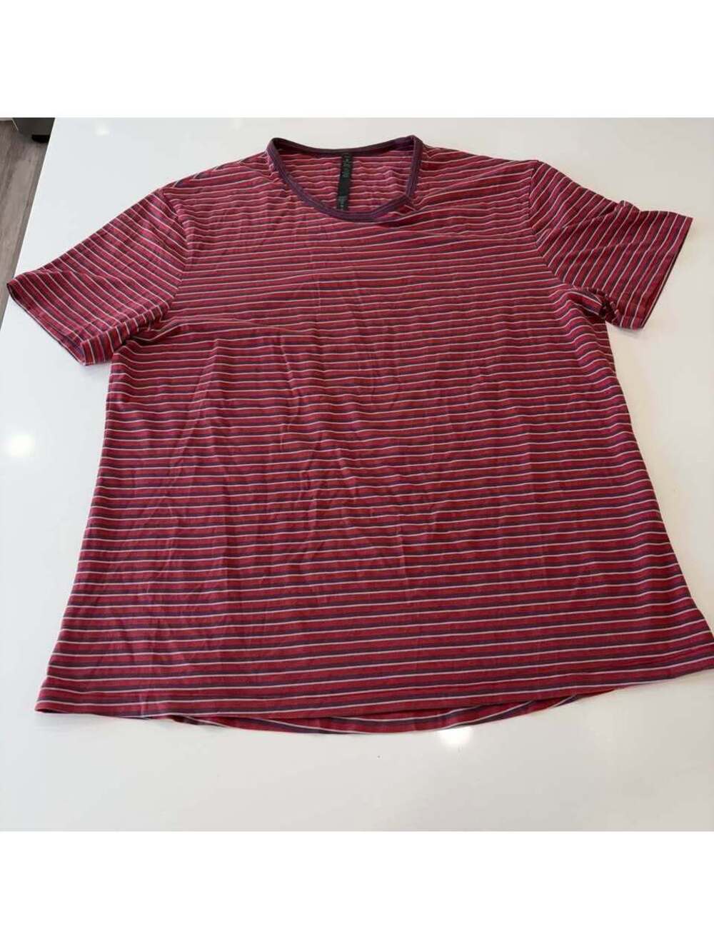 Lululemon XXL Striped Short Sleeve T-Shirt